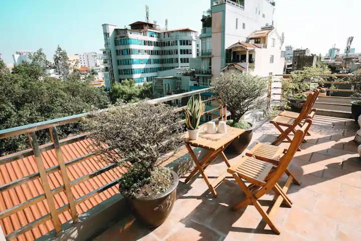 Homestay Giua Long Ha Noi - 10 Phut Den Pho Co Ханой Екстер'єр фото
