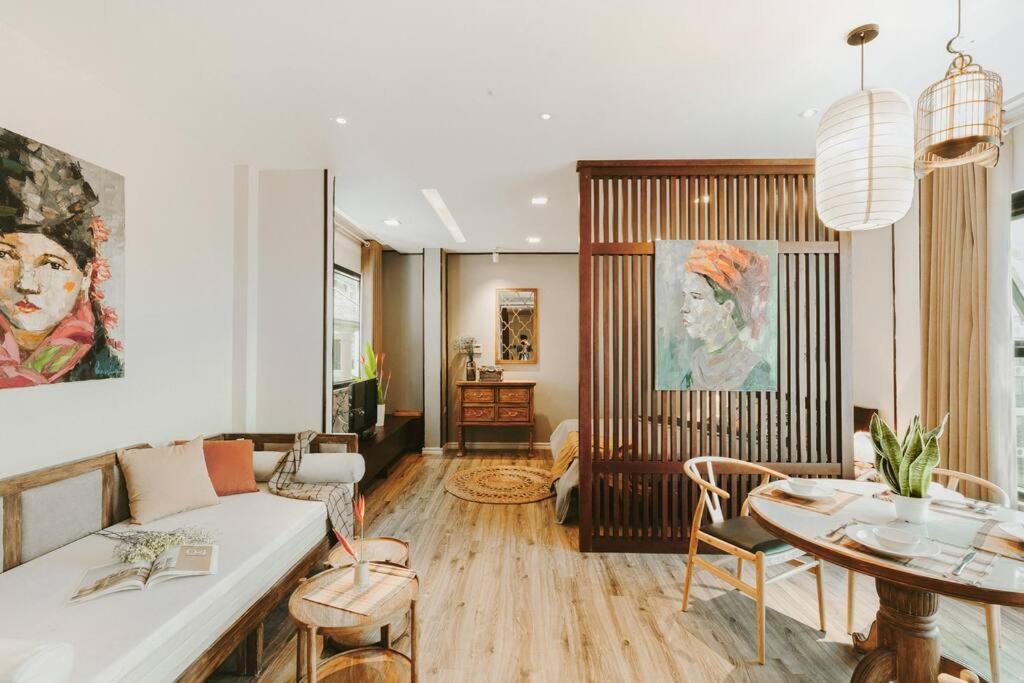 Homestay Giua Long Ha Noi - 10 Phut Den Pho Co Ханой Екстер'єр фото