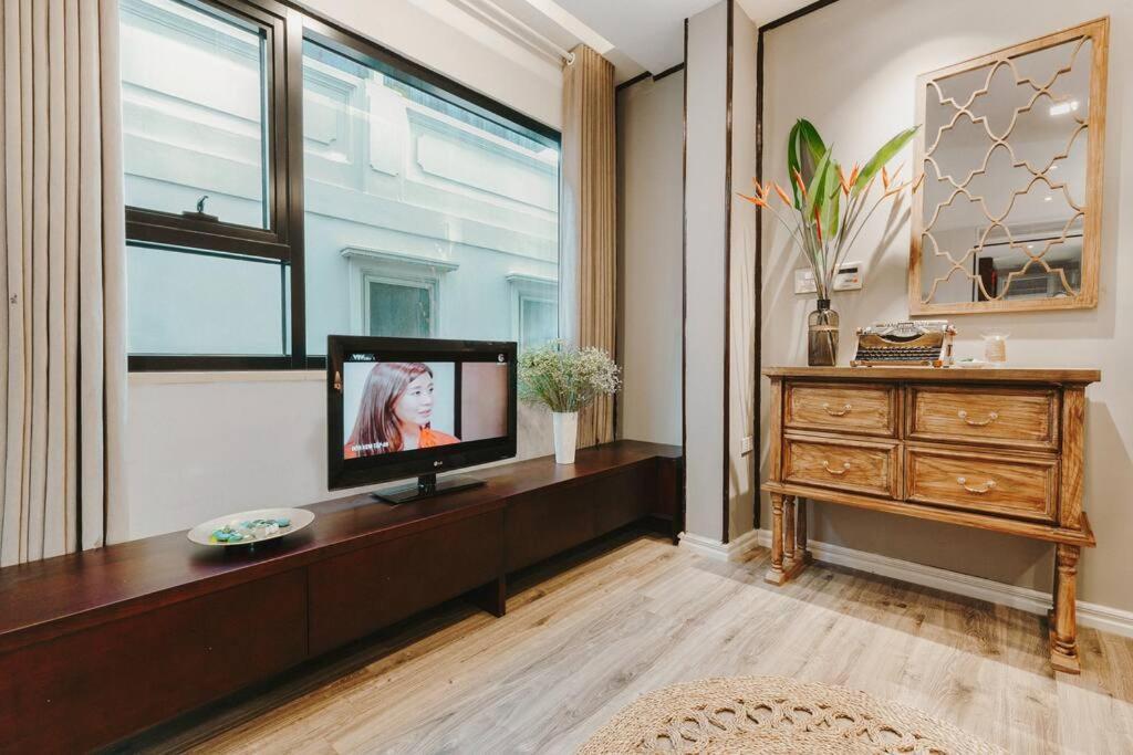 Homestay Giua Long Ha Noi - 10 Phut Den Pho Co Ханой Екстер'єр фото